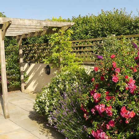 Pear Tree Cottages Wedmore Екстериор снимка