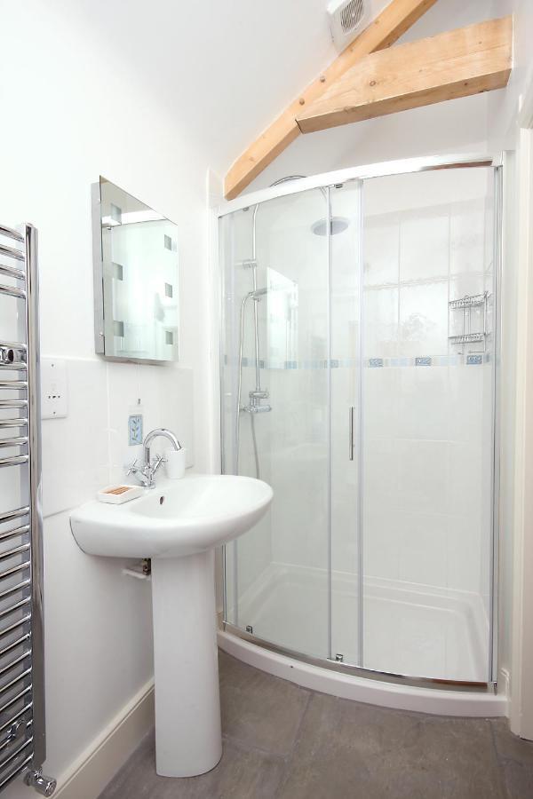 Pear Tree Cottages Wedmore Екстериор снимка